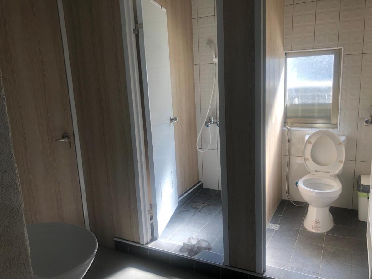Simple Walk Guest House 小公寓 Tainan Exterior foto